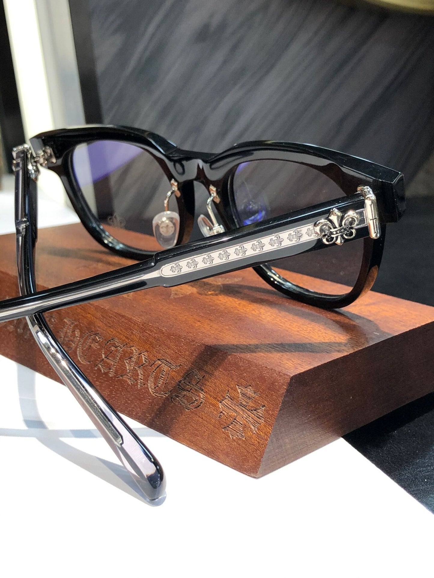 Chrome Hearts Aviaotor Black & Gold frames