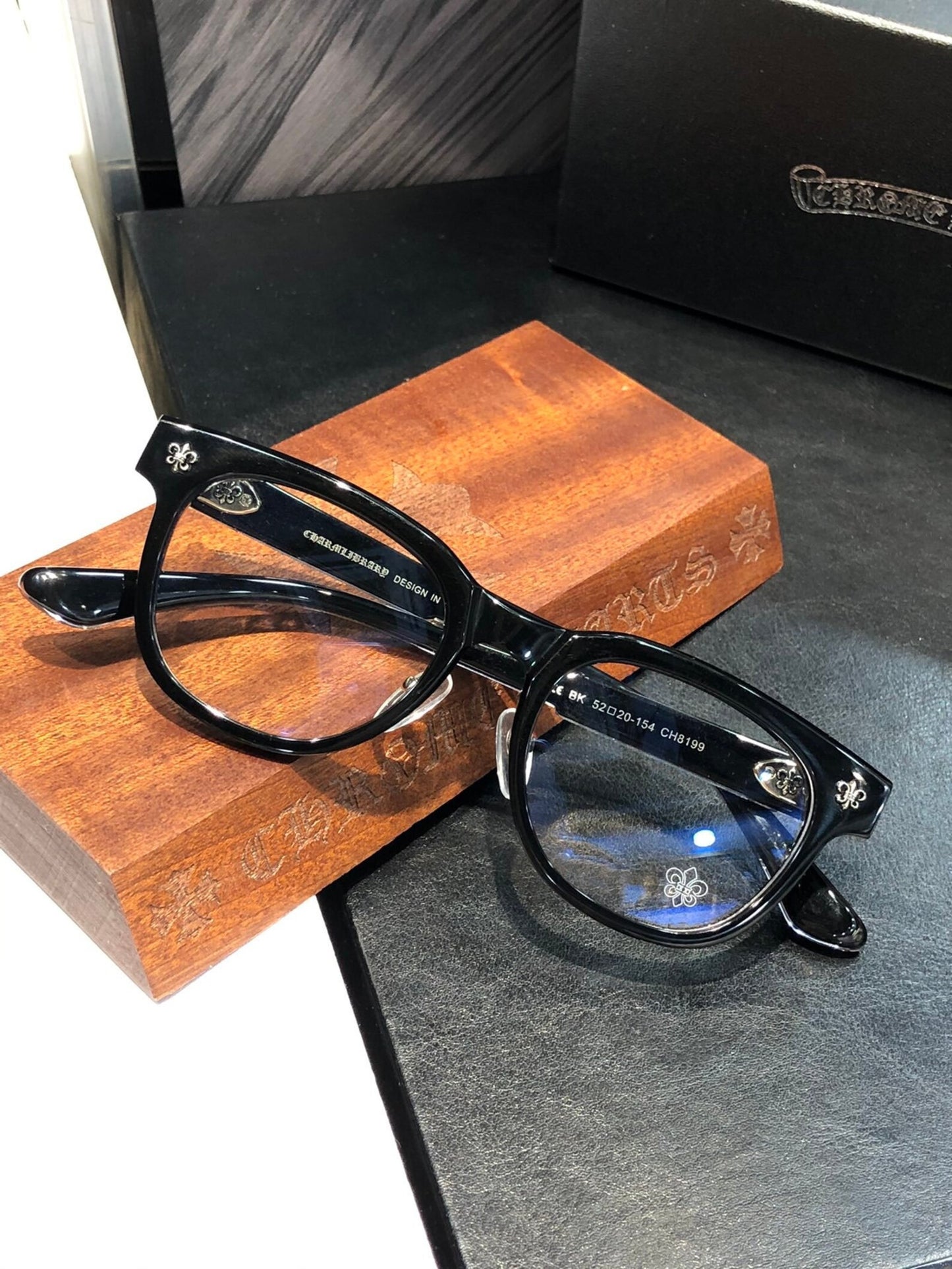 Chrome Hearts Aviaotor Black & Gold frames